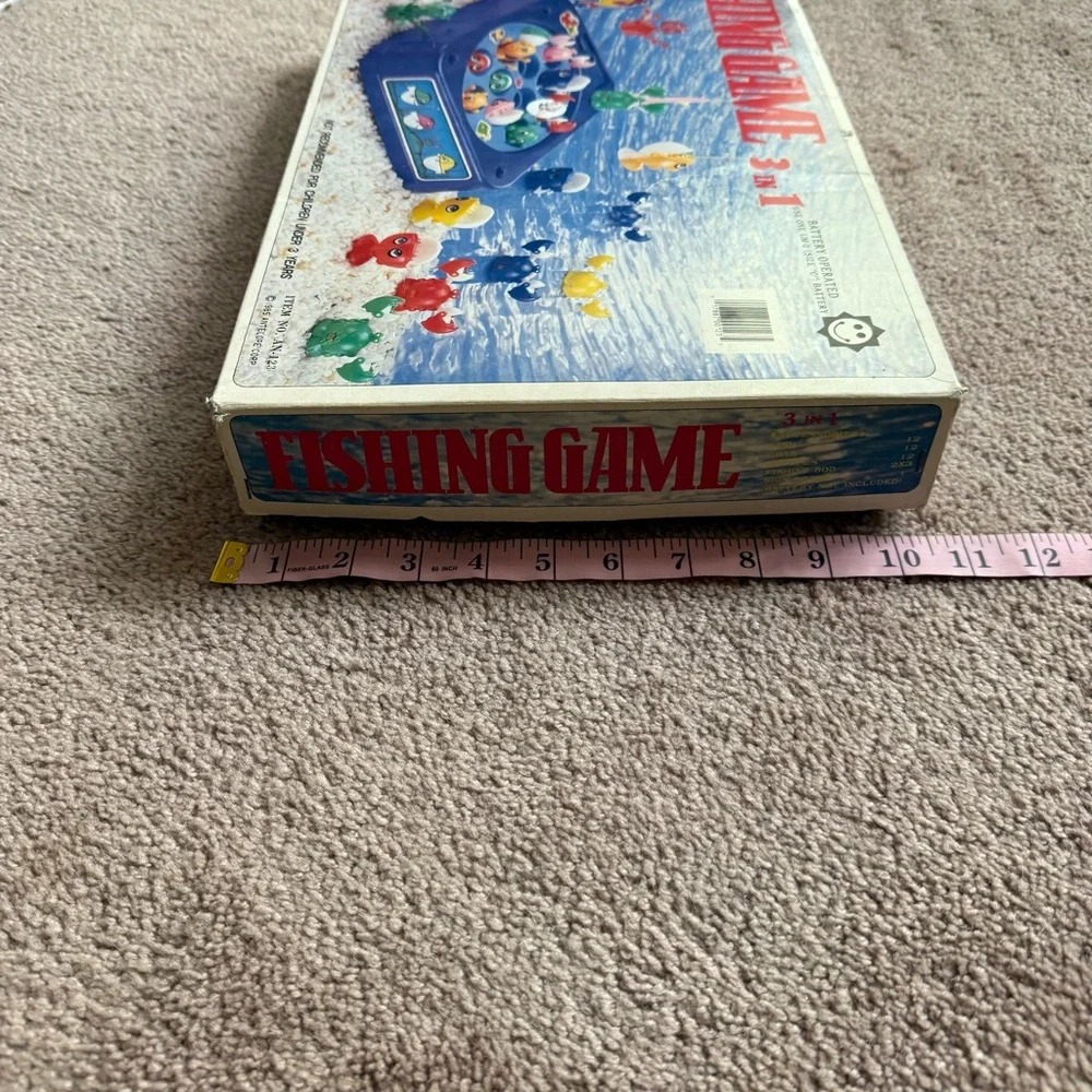 Vintage 1985 Colorful Fishing Game Set